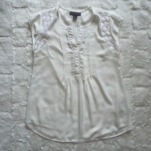 Maternity Ivory blouse size XS